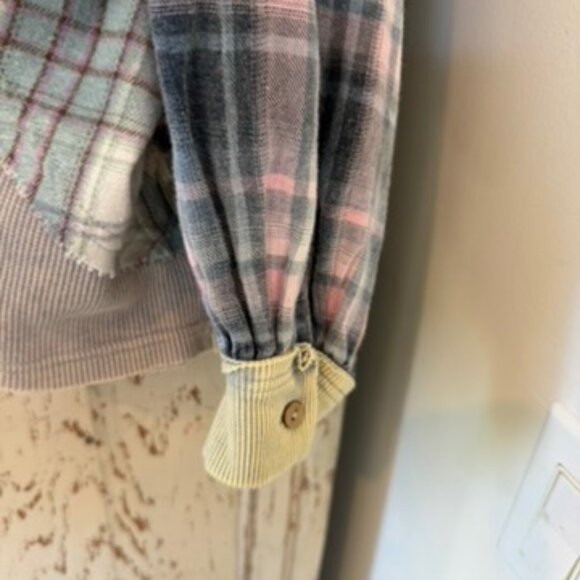 OLI & HALI PATCHWORK STAR TOP - Picture 12 of 13